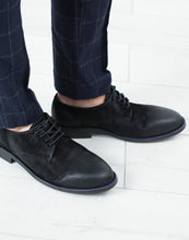 Load image into Gallery viewer, Sassolo Oxford in Black
